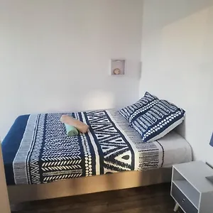 Petit Proche De La Gare Appartement
